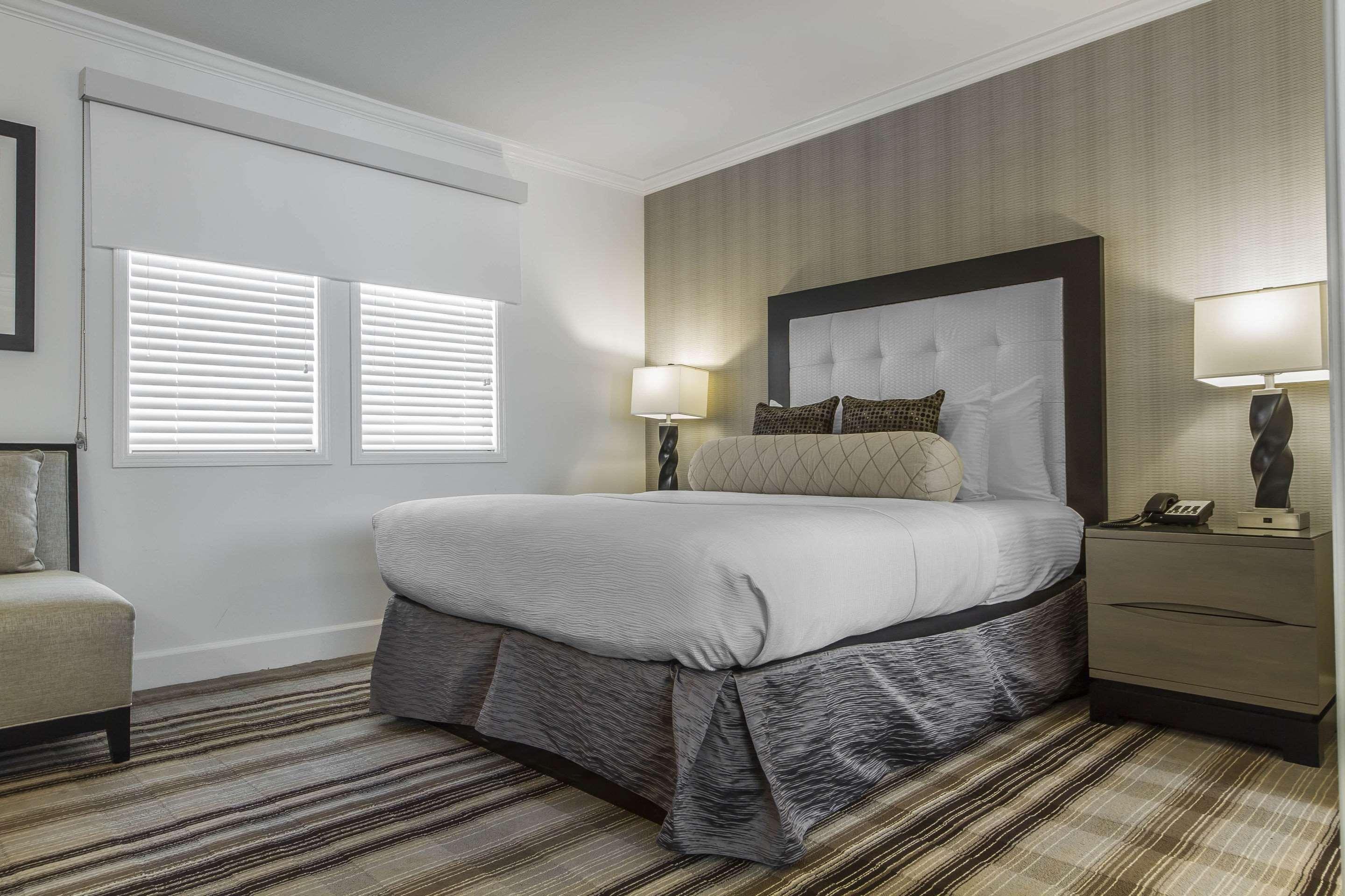 Inn Off Capitol Park, Ascend Hotel Collection Сакраменто Экстерьер фото